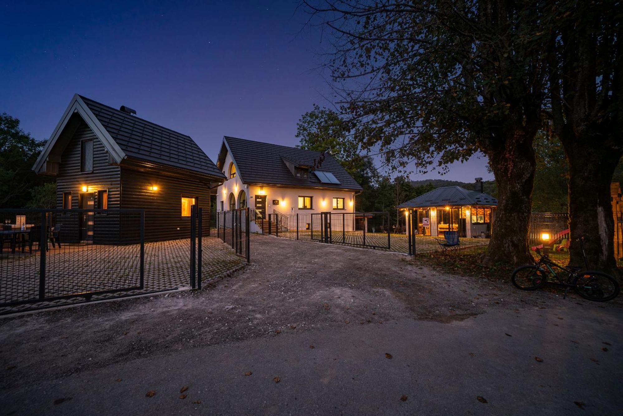 Вилла Plitvice House Angelina Saborsko Экстерьер фото